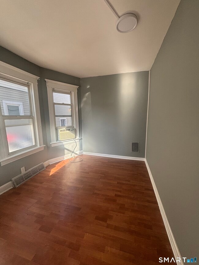 473 Putnam St in Bridgeport, CT - Building Photo - Building Photo