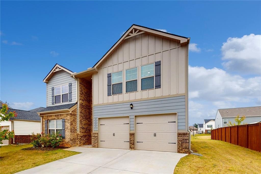 2327 Burnett Ln in Mcdonough, GA - Building Photo