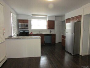 225 Colden Hill Rd in Newburgh, NY - Building Photo - Building Photo