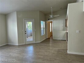 701 Capri Dr in Boulder City, NV - Building Photo
