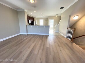 4462 Ellipse Dr in Jacksonville, FL - Building Photo - Building Photo