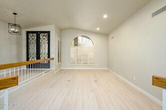 8209 E Del Cristal Dr in Scottsdale, AZ - Building Photo - Building Photo