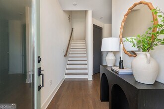 2347 Hosea L Williams Dr SE in Atlanta, GA - Building Photo - Building Photo