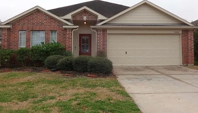 property at 32007 Annice Ln