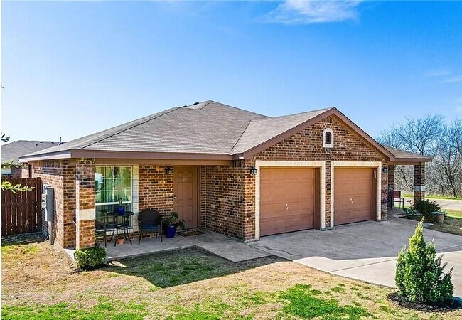 895 B Twin Oaks Dr in Temple, TX - Building Photo - Building Photo