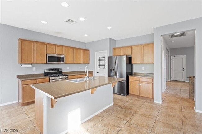 10645 Mt Jefferson Ave in Las Vegas, NV - Building Photo - Building Photo
