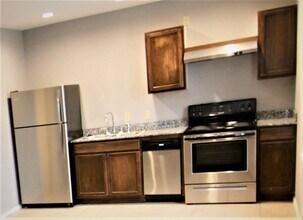 1306 E 11th St-Unit -8 in Tulsa, OK - Foto de edificio - Building Photo