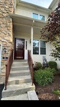 186 Birchwood Dr in West Chester, PA - Building Photo - Building Photo