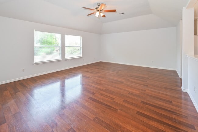 11125 31st Ave N in Texas City, TX - Building Photo - Building Photo