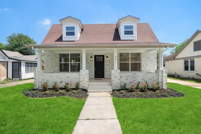 property at 2811 Barbee St