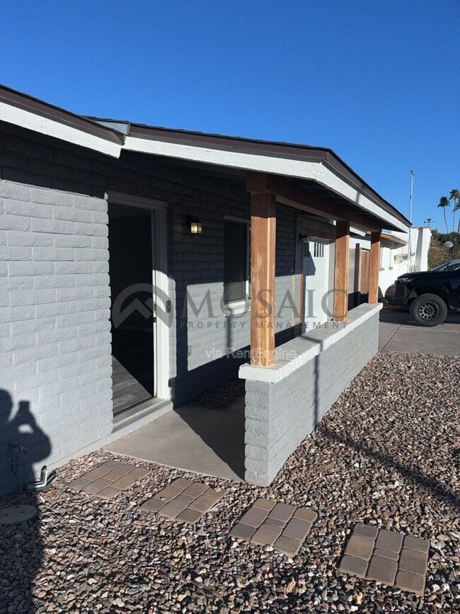 270 S Dobson Rd in Chandler, AZ - Building Photo - Building Photo