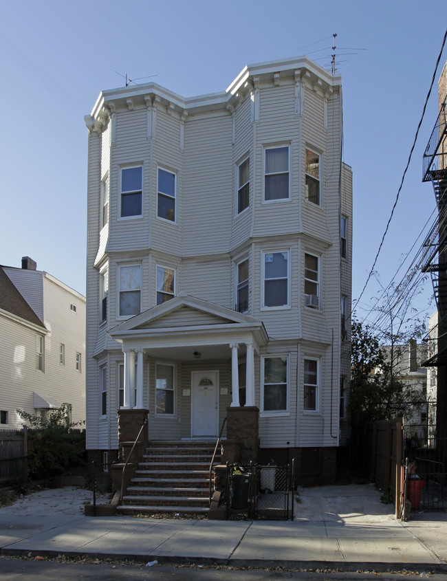 169 Delaware Ave in Jersey City, NJ - Building Photo - Building Photo