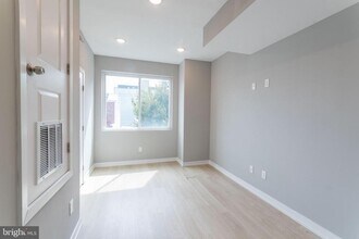 2428 Jasper St in Philadelphia, PA - Building Photo - Building Photo