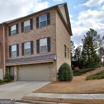 1131 Laurel Valley Ct. in Buford, GA - Building Photo