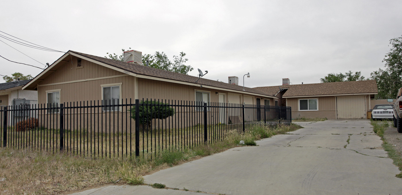 18405 Jonathan St in Adelanto, CA - Building Photo