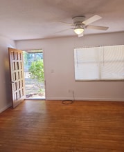 11756 SE 62nd Ave in Belleview, FL - Building Photo - Building Photo