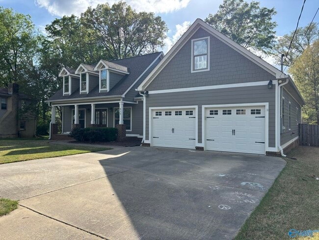 317 Rosemont Rd SE in Huntsville, AL - Building Photo - Building Photo