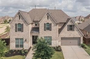 property at 3703 Canyon Dr