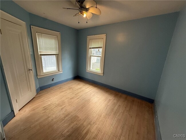 property at 1200 N Glencove Rd