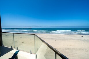 714 Seacoast Dr in Imperial Beach, CA - Building Photo