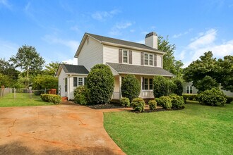 406 Weaver Ln in Simpsonville, SC - Building Photo - Building Photo