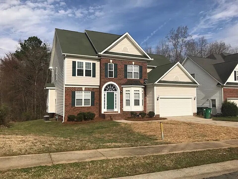 13714 Purple Bloom Ln in Charlotte, NC - Building Photo