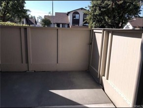 817 W 232nd St, Unit D in Torrance, CA - Building Photo - Building Photo