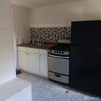 274 Main St in Woodbridge Township, NJ - Building Photo