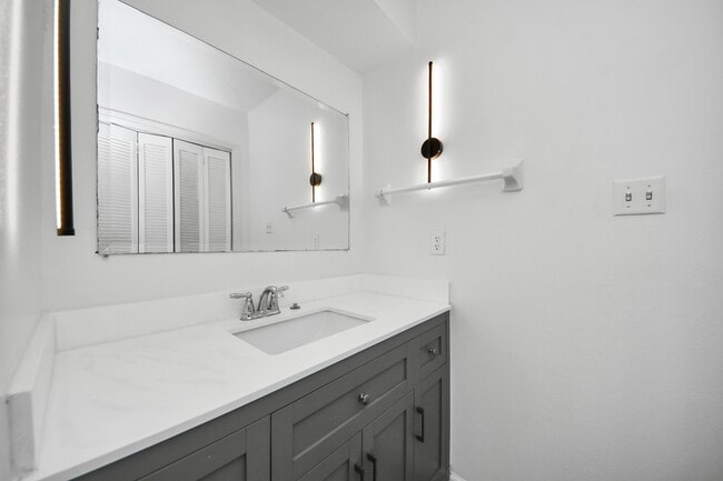 property at 8011 La Roche Ln