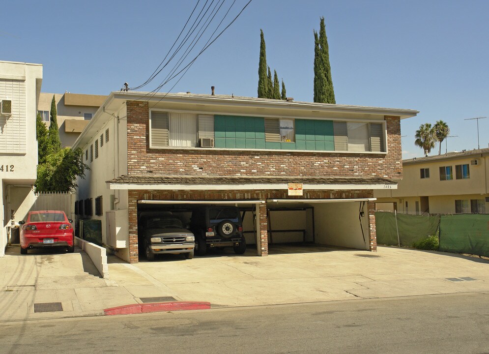 1406 N Vista St in Los Angeles, CA - Building Photo