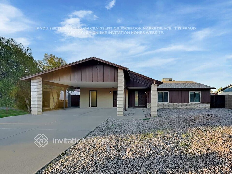 2232 E Harmony Ave in Mesa, AZ - Building Photo