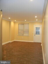 1003 Tasker St-Unit -1 in Philadelphia, PA - Building Photo - Building Photo