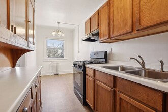 3004 Ottawa Ave S in Minneapolis, MN - Building Photo - Building Photo