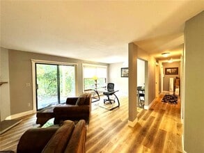 15565 26th Ave N in Minneapolis, MN - Building Photo - Building Photo