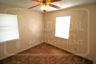 1706 Cole St in Killeen, TX - Foto de edificio - Building Photo