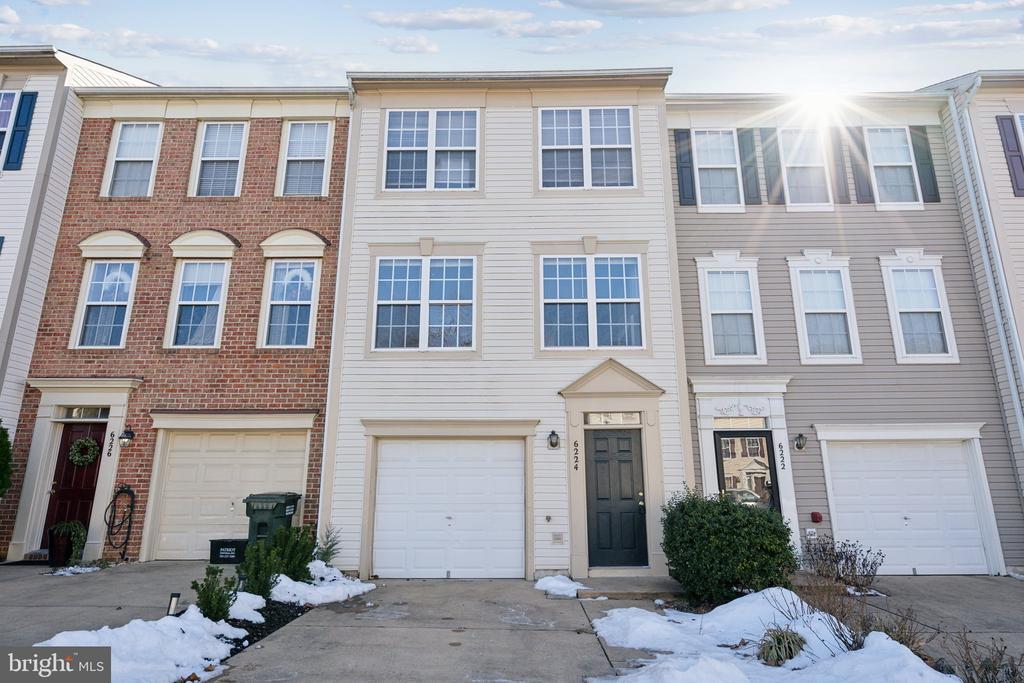 6224 Les Dorson Ln in Alexandria, VA - Building Photo