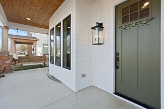 315 E Freeport St in Broken Arrow, OK - Building Photo - Building Photo