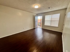 920 N Leverett Ave in Fayetteville, AR - Foto de edificio - Building Photo