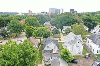 7 11th Ave SW in Rochester, MN - Foto de edificio - Building Photo