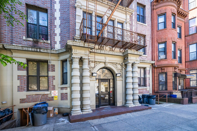 40 Macdonough St in Brooklyn, NY - Building Photo - Building Photo