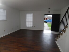 5016-5018 Newlands St in Metairie, LA - Building Photo - Building Photo