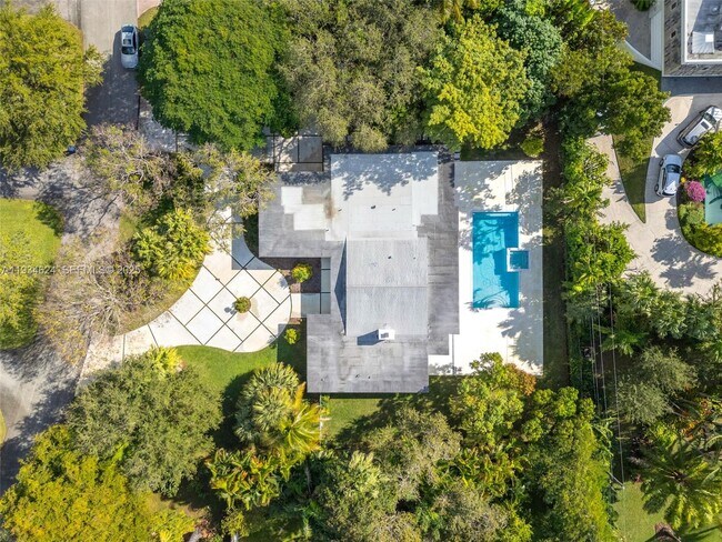 7760 SW 125th Terrace in Miami, FL - Building Photo - Building Photo