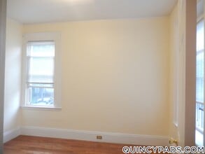 161 Grandview Ave, Unit 2R in Quincy, MA - Foto de edificio - Building Photo