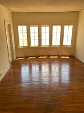 824 S Norton Ave in Los Angeles, CA - Building Photo - Building Photo
