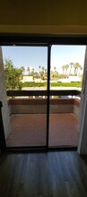 2601 S Broadmoor Dr, Unit 21 in Palm Springs, CA - Building Photo - Building Photo