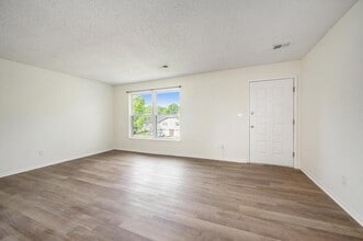 3800 SW 8th St. Terrace in Blue Springs, MO - Building Photo - Building Photo