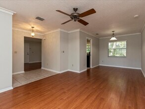 528 E Highland St in Altamonte Springs, FL - Building Photo - Building Photo