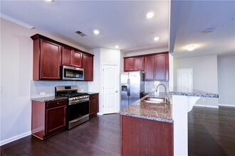 1226 Fischer Trace in Cumming, GA - Building Photo - Building Photo