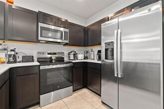 610 NW 11th St in Florida City, FL - Building Photo - Building Photo