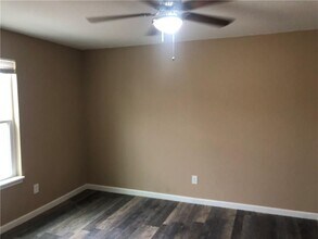 2008 Cypress Pl-Unit -B in Springdale, AR - Building Photo - Building Photo